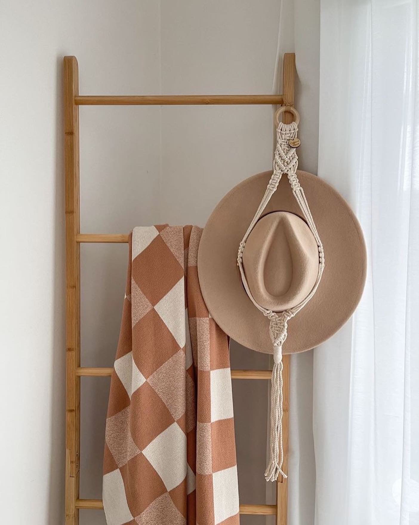 Hat Holder
